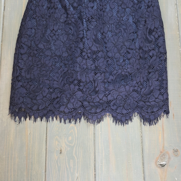 Trina Turk Navy Lace Off Shoulder Dress Size 2 Puff Sleeve Scalloped Hem - Picture 10 of 15